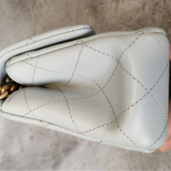 Chanel Light Gray Quilted Crossbody Bag - Picture 5 of 7